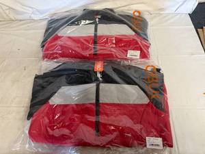lot 69 image: Womens Cutter and Buck Insulated Pullover - Large