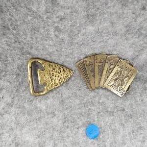 lot 22 image: Brass Buckles
