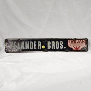 lot 63 image: Velander Bros. Trojan Signage Personalized Farm Sign Holder