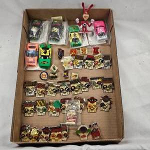 lot 83 image: Hardees Complete to 24 Superbowl Pin Collection and other collectibles