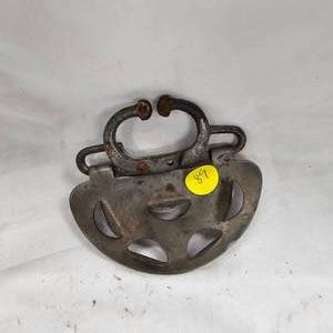 lot 89 image: Pig Nose Ring or Calf Weiner