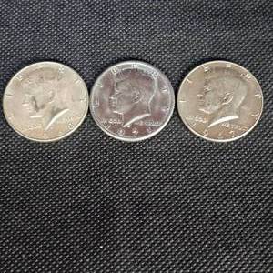 lot 54 image: 1967,1968,1971 Kennedy 50c