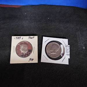 lot 31 image: 1971 Kennedy(40%), 1983 S Proof Kennedy