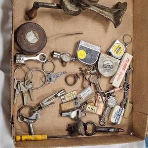 lot 112 image: Lot of Tape Measures, Dazeg Knife Sharpner and Misc