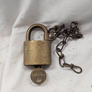 lot 138 image: American Padlock, Solid Brass, for US Govt Contract