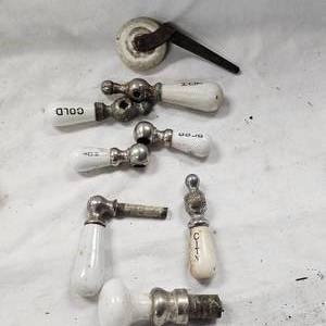 lot 164 image: 1900s Porcelain Sink Handles, Hot-n-Cold, 7 Pieces