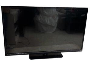 lot 90 image: Visio Television  Dolby Digital Plus  HDMI