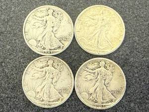 lot 26 image: 4 1943 Walking Liberty Half Dollars