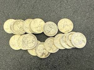 lot 46 image: 20 Silver Washington Quarters