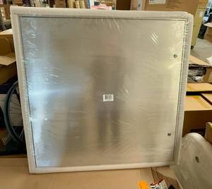 lot 18 image: Aluminum Insulated Lockout Panel 36x36 wKeys