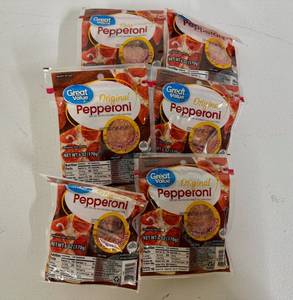 lot 35 image: G. 6x 6oz Original Pepperoni