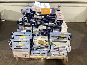 lot 615 image: Wholesale Pallet of Hair Tools
