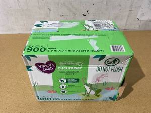 lot 278 image: Parents Choice Cucumber Scent Baby Wipes, 900 Count