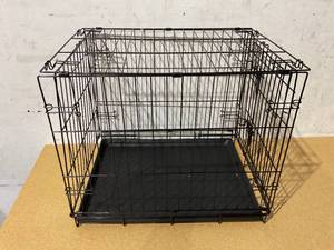lot 310 image: Dog Kennel