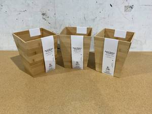 lot 715 image: LOT OF 3 Better Homes & Gardens Bamboo Bathroom Wastebasket