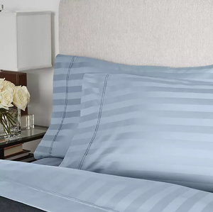 lot 720 image: 4PCS Twin XL Members Mark Hotel Premier Collection 700-Thread-Count Striped Egyptian Cotton Sheet Set
