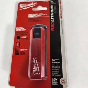 lot 6 image: New Milwaukee Redlithium USB Charger And Portable Power Source Charges Redlithium USB Batteries And Devices