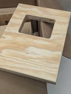 lot 27 image: Box of 26 PlyWood Crate Sides with Handles - DIY - 10 x 7.5