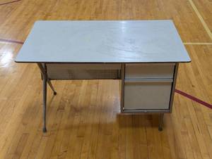 lot 49 image: 48 x 30 Desk - Peg Board Front with 3 Drawers - Very Sturdy