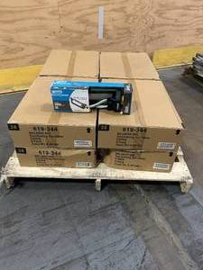 lot 7 image: MELNOR Lot of 8 Cases of- 3,000 sq. ft. Oscillating Sprinklers (6 per case)