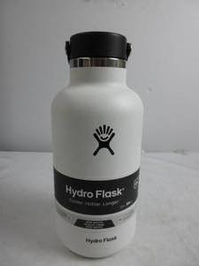 lot 32 image: Hydro Flask, Bottle Wide Mouth With Flex Cap White 64 Ounce USED