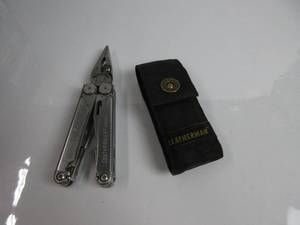 LEATHERMAN, Wave+, Versatile Multi-tool for DIY, Home, Garden, Outdoors or Everyday Carry (EDC), Stainless Steel USED