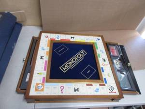 lot 98 image: MONOPOLY LUXURY EDITION 2-6 PLAYERS, DRAWER IS BROKEN, ALL PIECES THERE