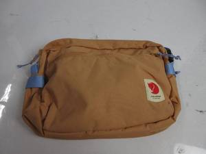 lot 140 image: Fjallraven High Coast Crossbody Bag - Peach Sand HAS SMALL STAINS, SLIGHTLY USED