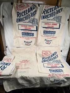 lot 257 image: Lot of 9 Vintage Riceland Rice Bags