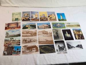 lot 276 image: Vintage Postcard Assortment