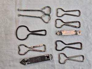 lot 283 image: Vintage Beer Bottle Openers