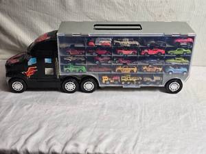 Cars with Transport Carrier Truck Both Sides Hold Cars
