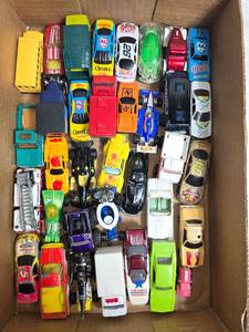 lot 8 image: Assorted Die-Cast Toy Cars and Vehicles