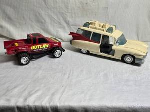 lot 15 image: Ghostbusters  and Outlaw Truck (Do not appear to be complete)