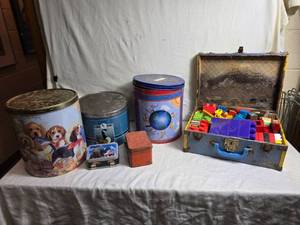 lot 52 image: Tin Containers and Toy Blocks