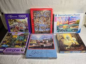lot 70 image: Assortment of Puzzles