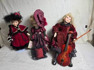 lot 89 image: Lot of 3 Porcelain Victorian-Style Dolls with Accessories