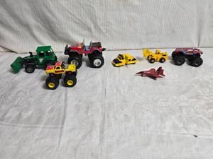 lot 103 image: Assorted Die-Cast Toy Vehicles and Figures