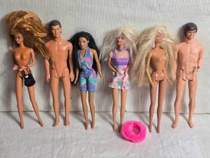 lot 111 image: Variety of Barbie Dolls