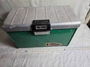 lot 159 image: Thermaster Portable Refrigerator Ice Chest Cooler