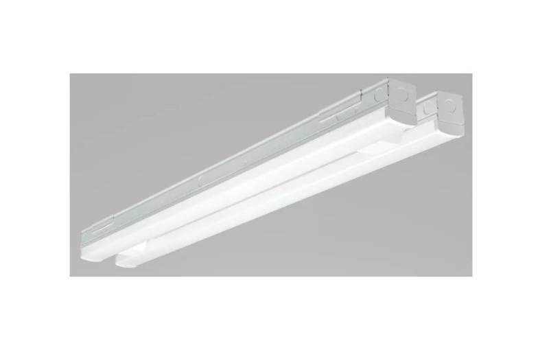 lot 191 image: NEW ETI Versa Strip 48 in. L White Hardwired LED Strip Light 5500 Lumen, 100W