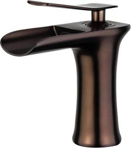 lot 174 image: 12119B1-ORB Logrono Single Handle Bathroom Vanity Faucet in Oil Rubbed Bronze