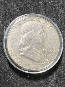 lot 08 image: 1963-D US FRANKLIN HALF DOLLAR IN AIRTITE