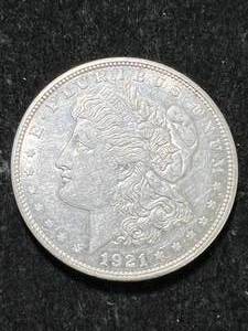 lot 64 image: 1921-D US MORGAN SILVER DOLLAR