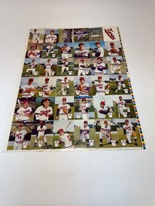 lot 4 image: 1984 MN Twins Uncut Baseball Trading Cards
