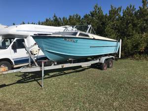 1974 Starcraft Islander 21' Boat W/Trailer