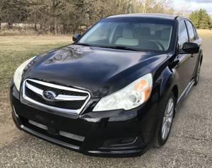 2010 Subaru Legacy 2.5i LTD AWD