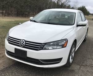 2013 Volkswagen Passat SE