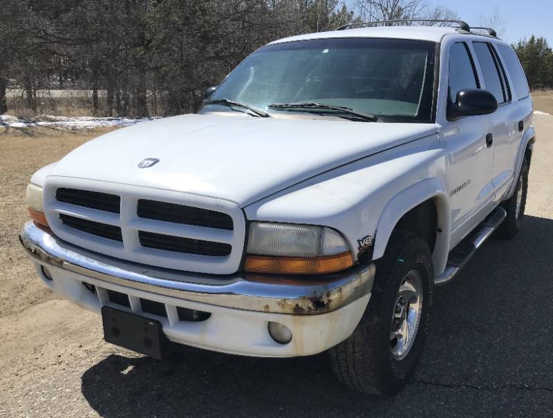 lot 3 image: 1998 Dodge Durango SLT 4X4