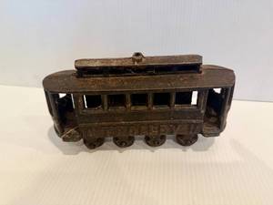 lot 25 image: Vintage Cast Iron Toy Trolley #14